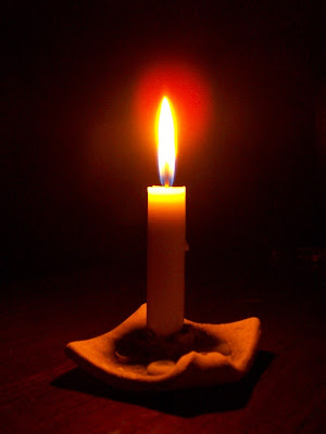 Outerwear Berstruktur Mandala Akar Bambu dan Api Lilin: Perpaduan Seni, Alam, dan Fungsionalitas dalam Mode